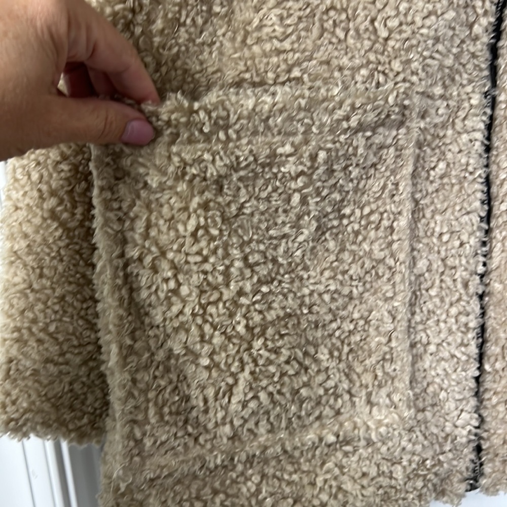 Shearling jacket - Picture 3 of 4
